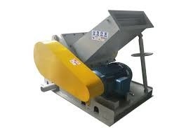 تقطيع الأنابيب البلاستيكية 55kw 1400x1250mm 1150 Kg / Hr 315mm